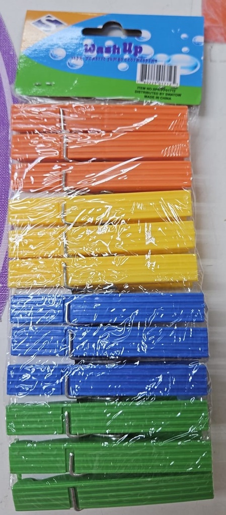PINCHES DE ROPA PLASTICO 12pcs