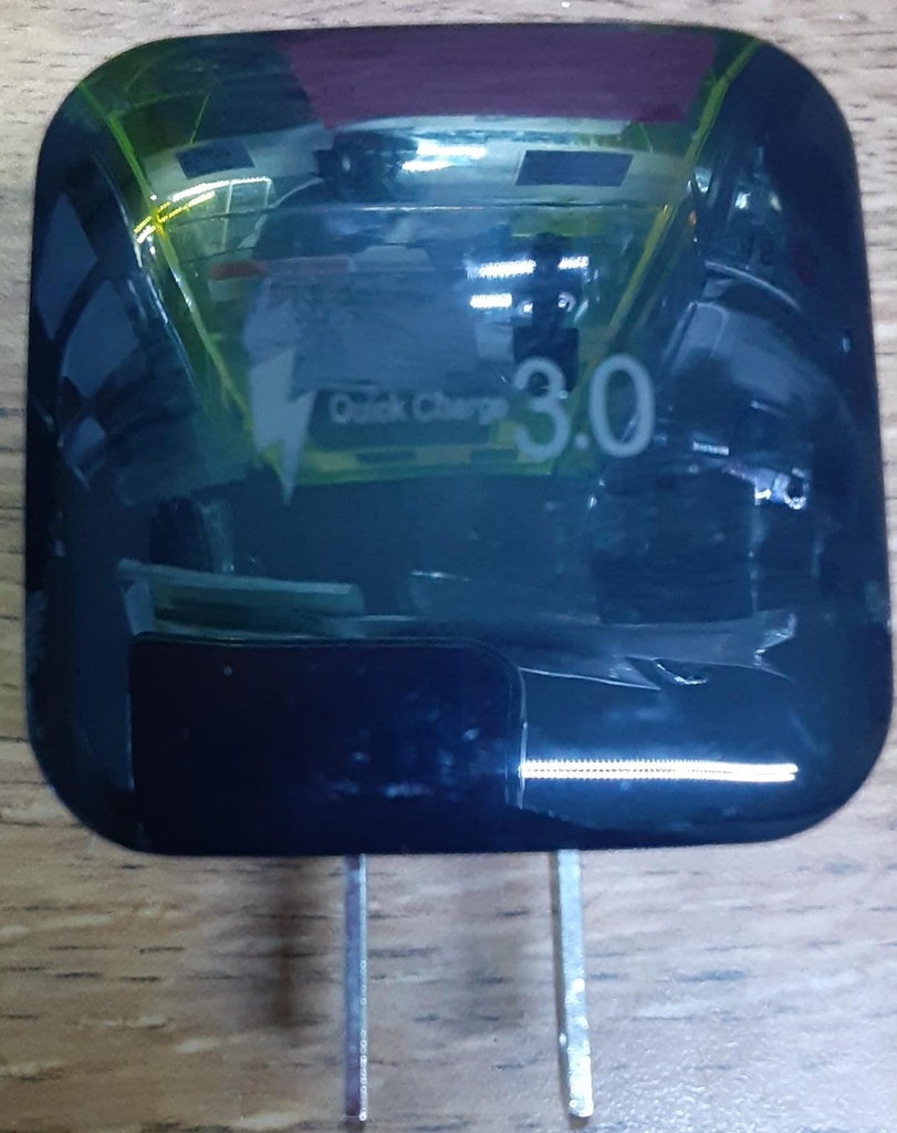 CARGADOR DE PARED QUICK CHARGE