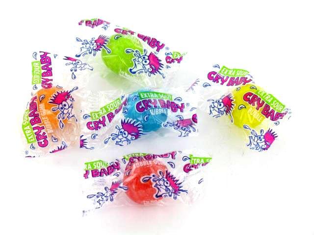 CRYBABY EXTRA SOUR BUBBLE GUM 