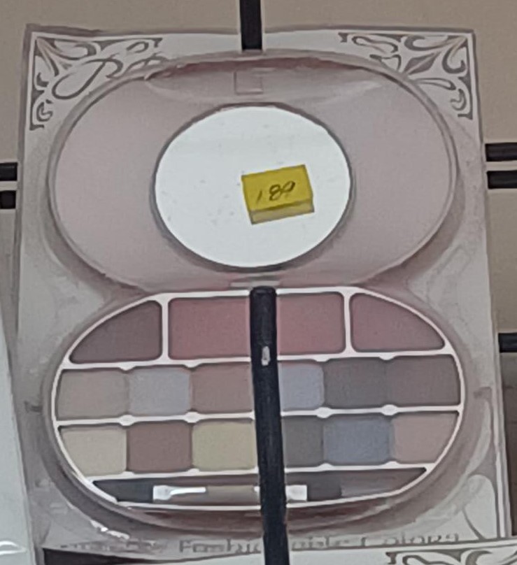 ESTUCHE DE SOMBRAS BR         
