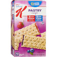 PASTRY CRISPS STRAW/BLUEB     