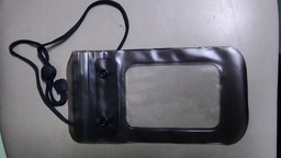 [R6509] ACCESORIOS CEL COVER W/PROOF  