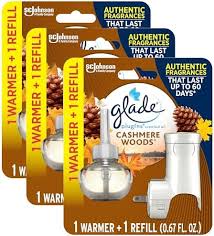 [8995] GLADE CASHMERE WOODS .67oz
